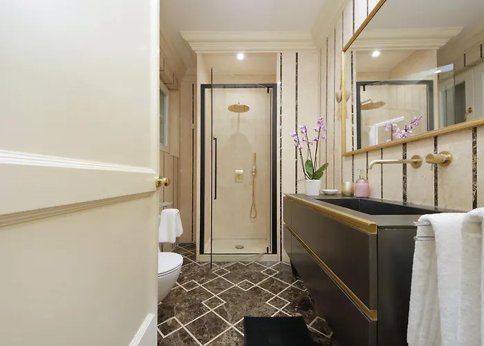Ych-elegante Vicino Ada Apartment Rom
